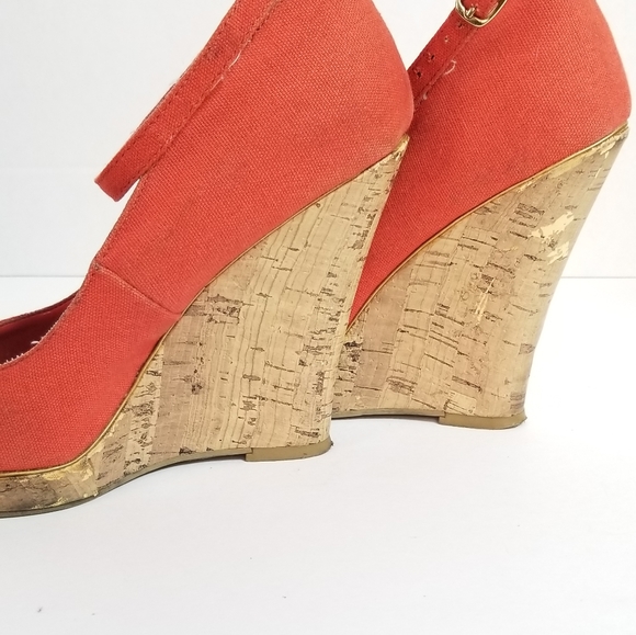 Call It Spring size 7 Peach Wedges - Picture 8 of 8